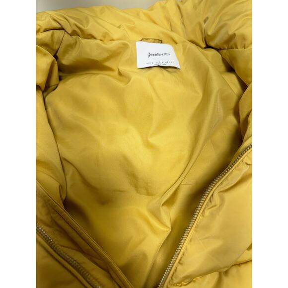 Stradivarius Women’s Puffer Coat Size Small Yellow Gold Cozy Core - Picture 11 of 14